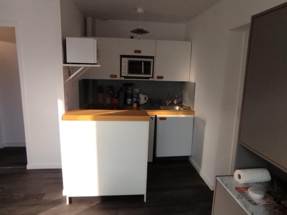 Cottage A 2 Mn A Pied De La Mer Merville-Franceville-Plage Exterior photo